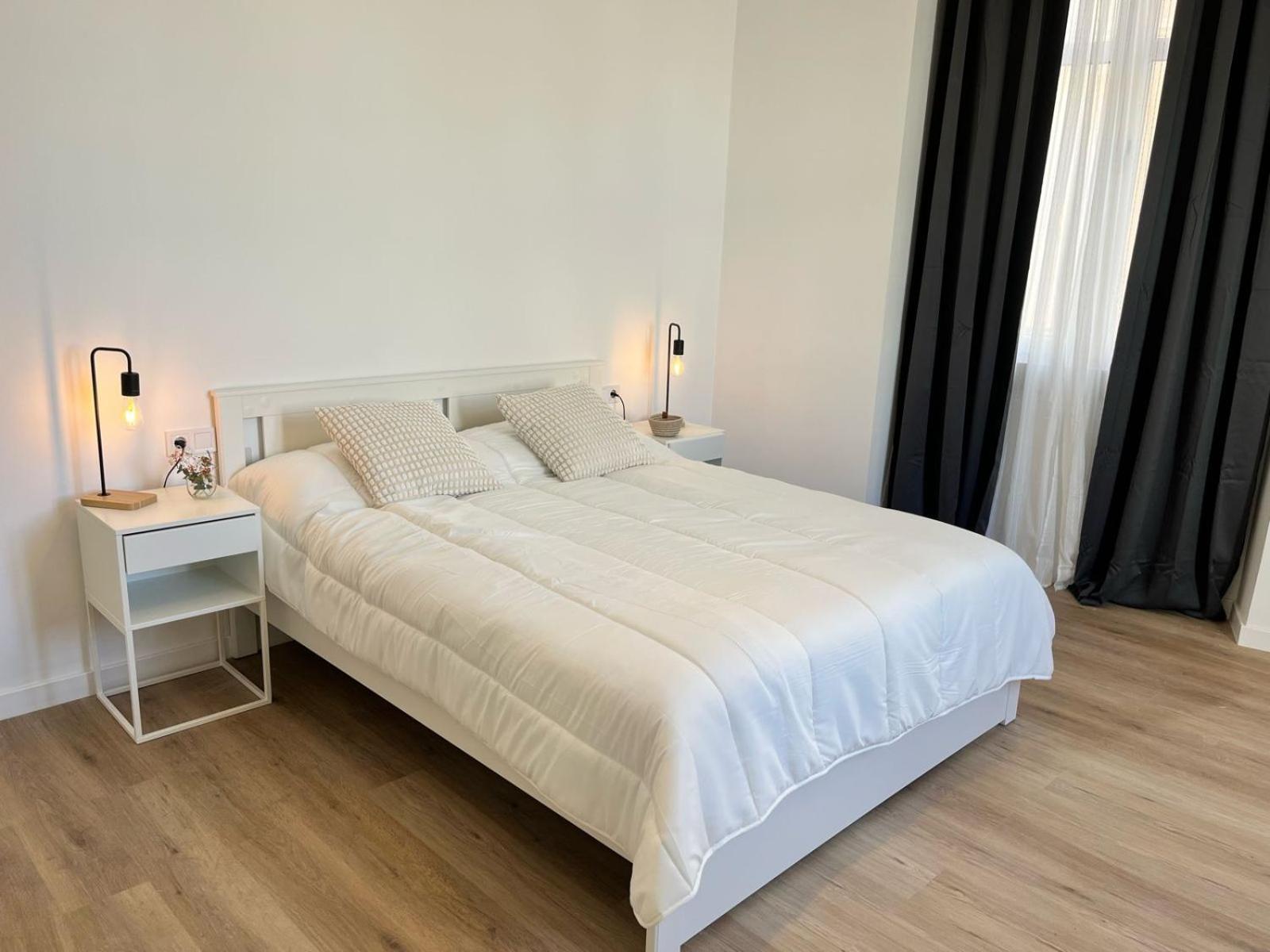 Suites Larios Малага Экстерьер фото