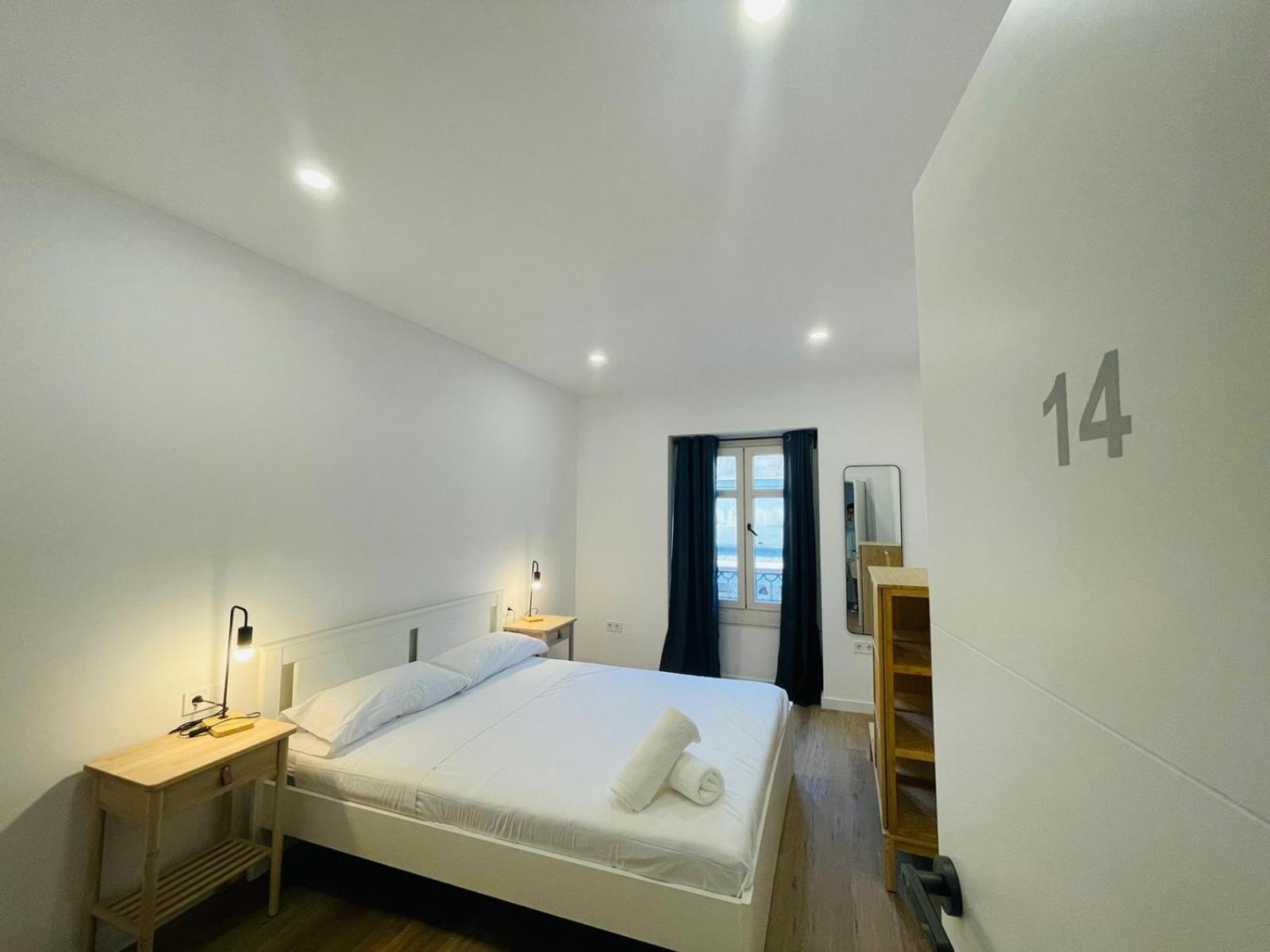 Suites Larios Малага Экстерьер фото